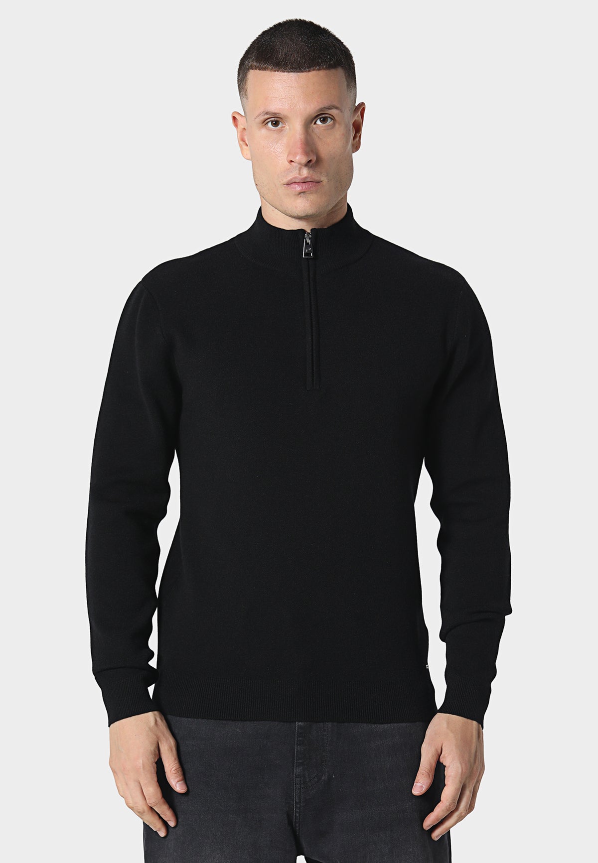 Syntra Knitwear Black