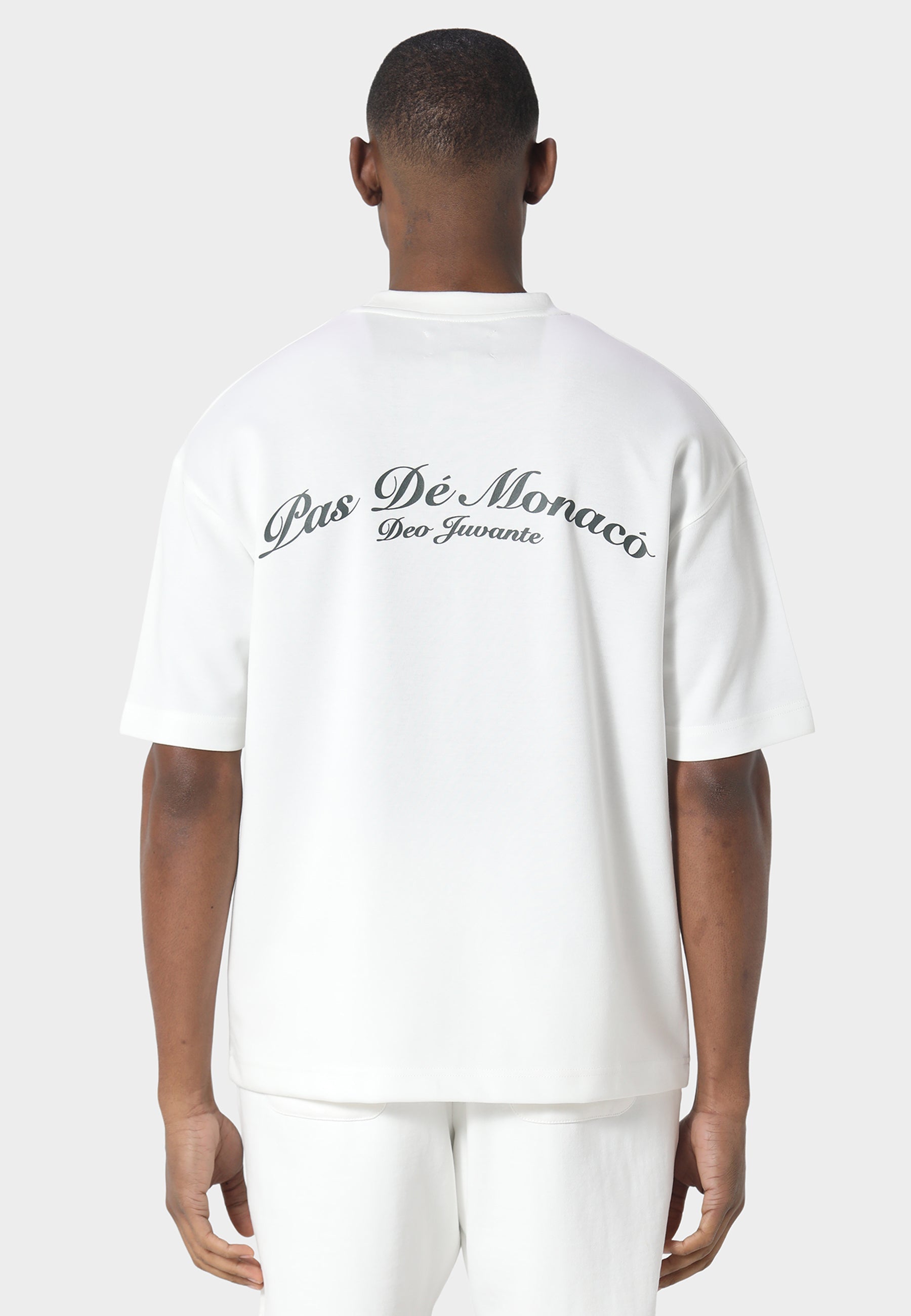 Crest Off White T-Shirt – THELABELYARD