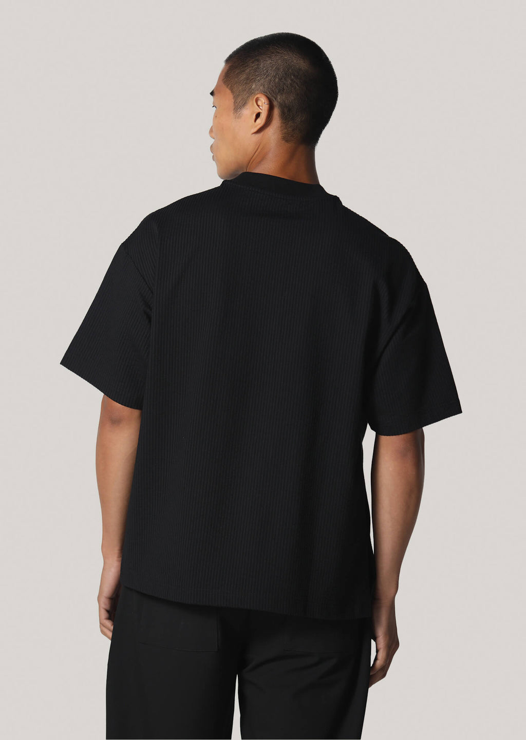 Edrich Black T-Shirt