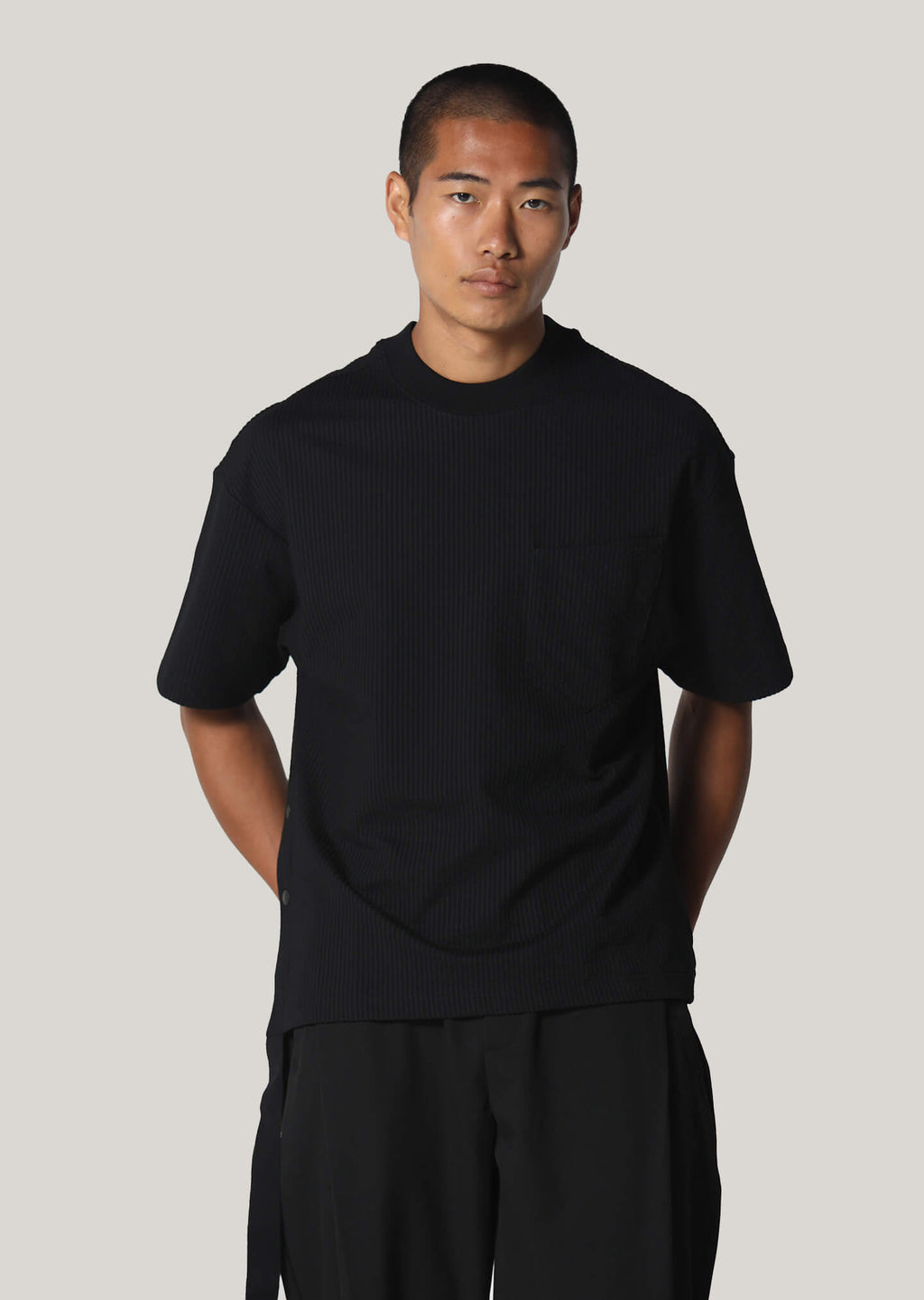 Edrich Black T-Shirt