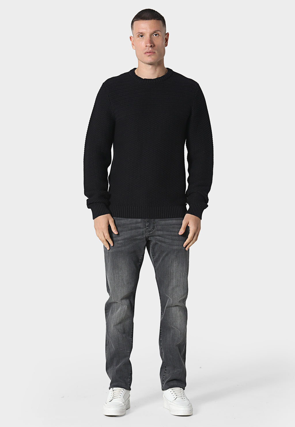 Evaron Knitwear Black