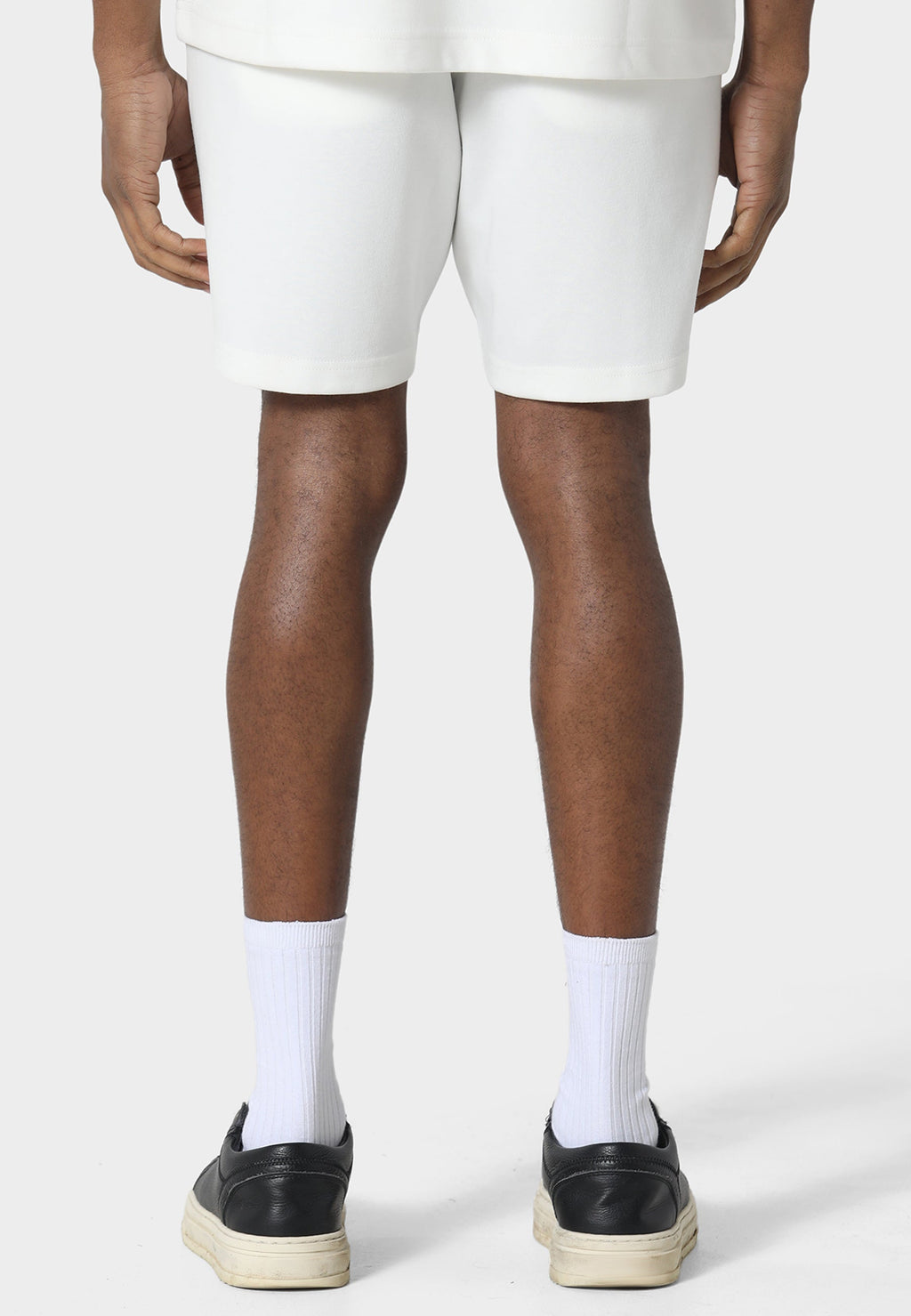 Giardino Off White Shorts