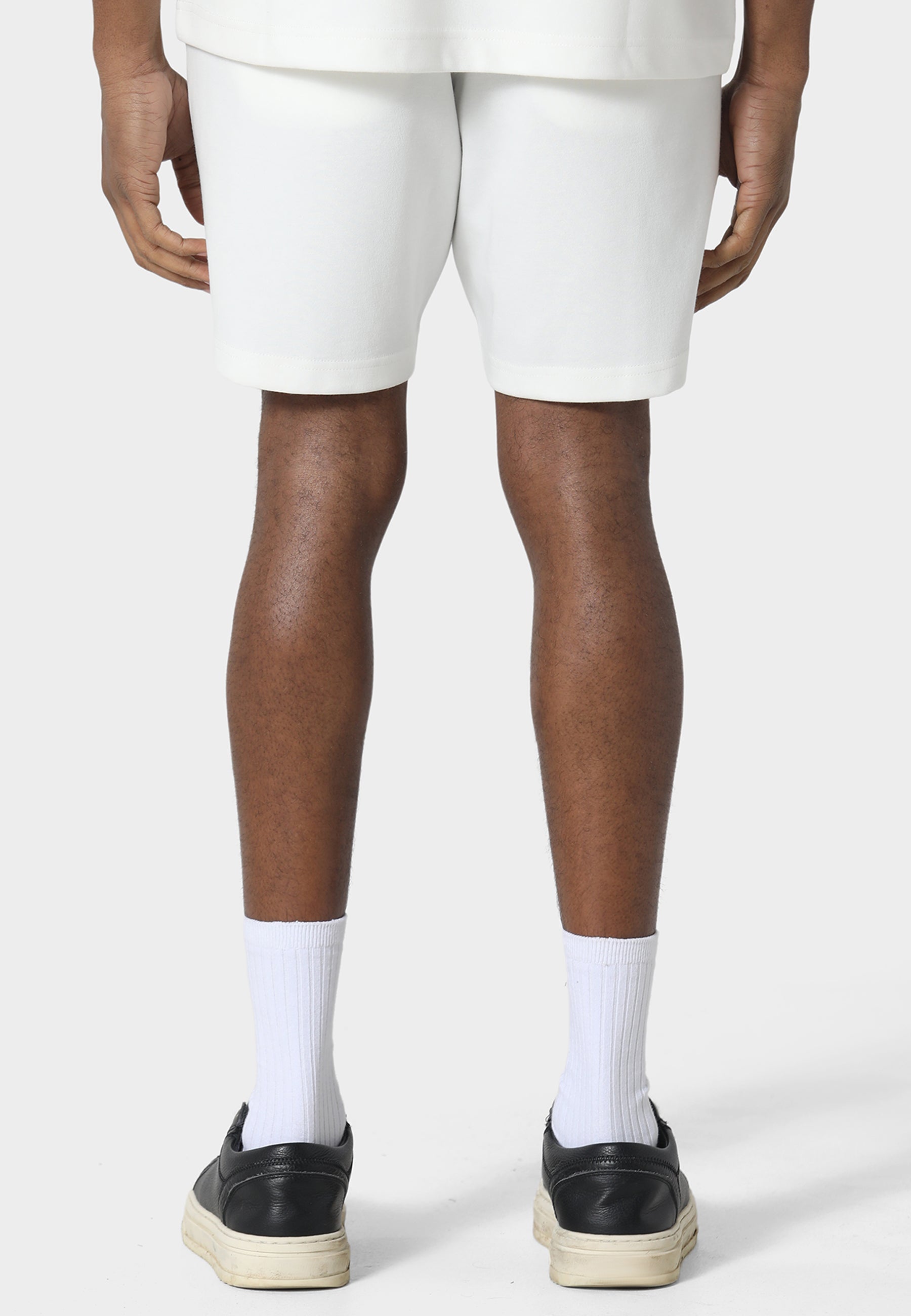 Giardino Off White Shorts