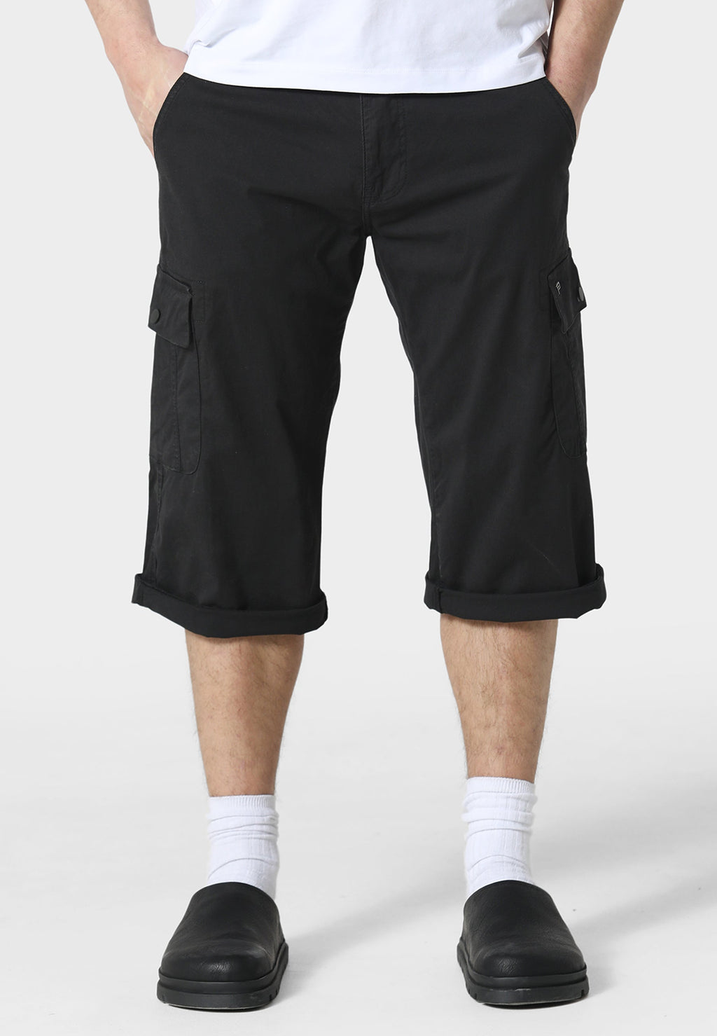 Hykeham Black Cargo Shorts