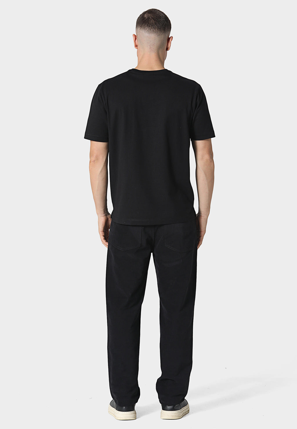 Iravon T-Shirt Black