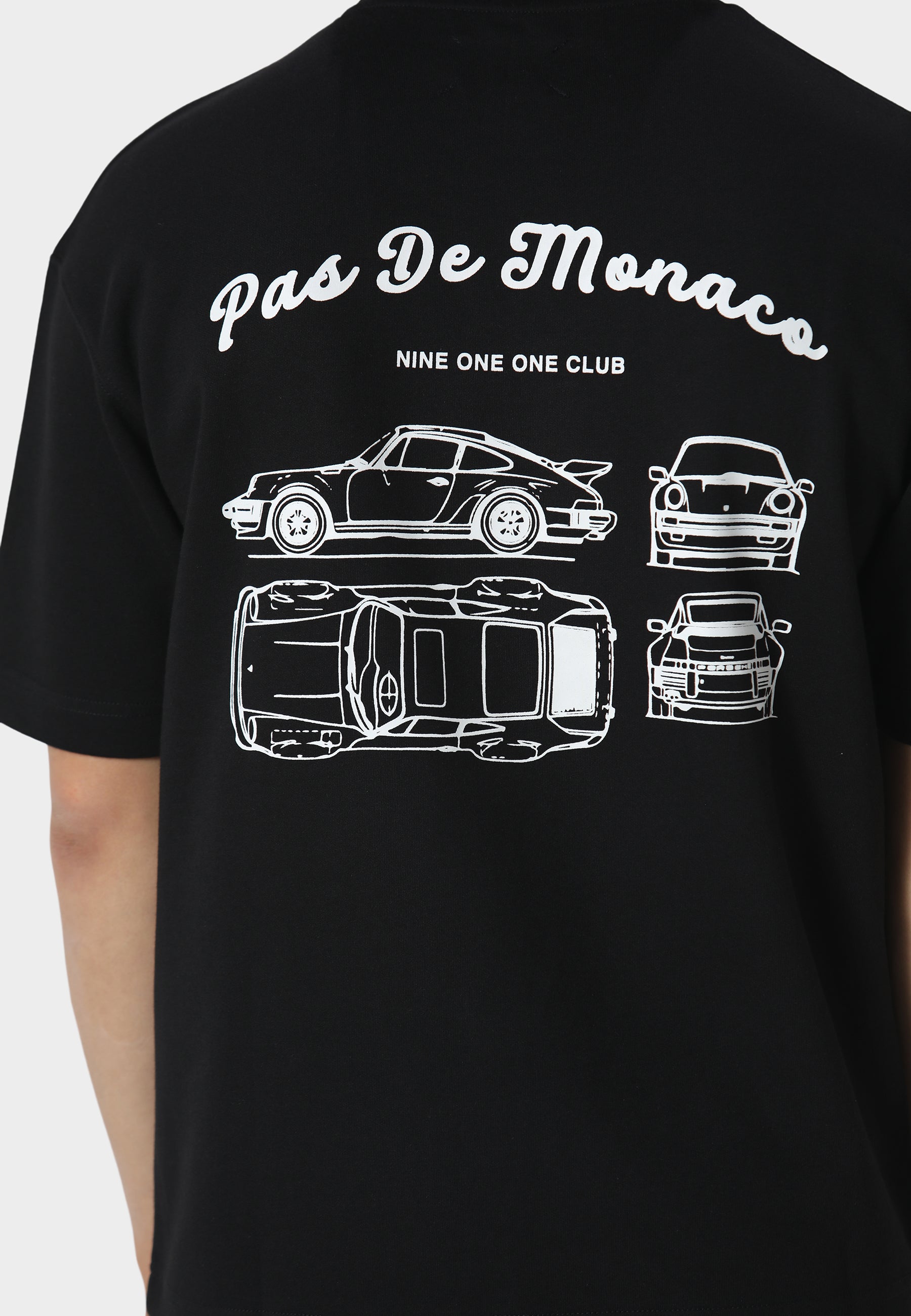 Modele Black T-Shirt