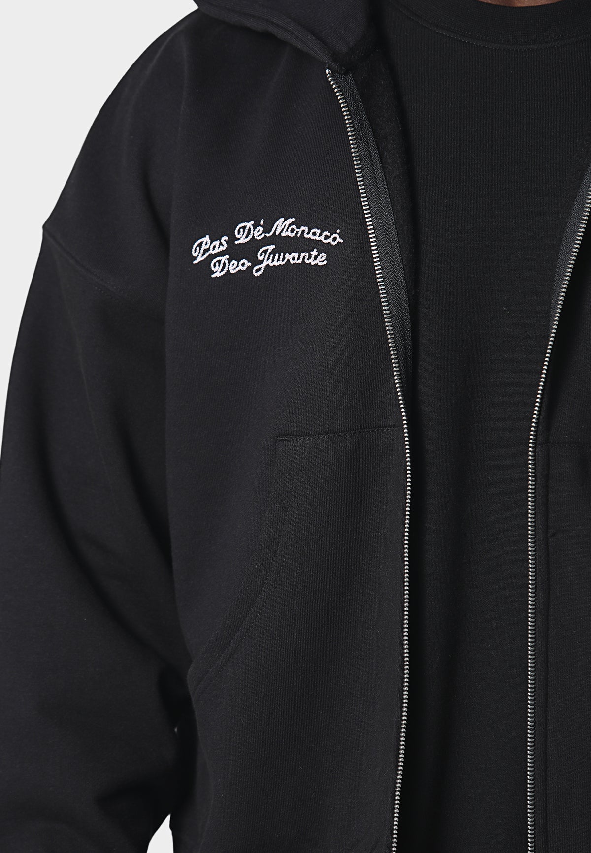 Roseraie Zip Hoodie Black