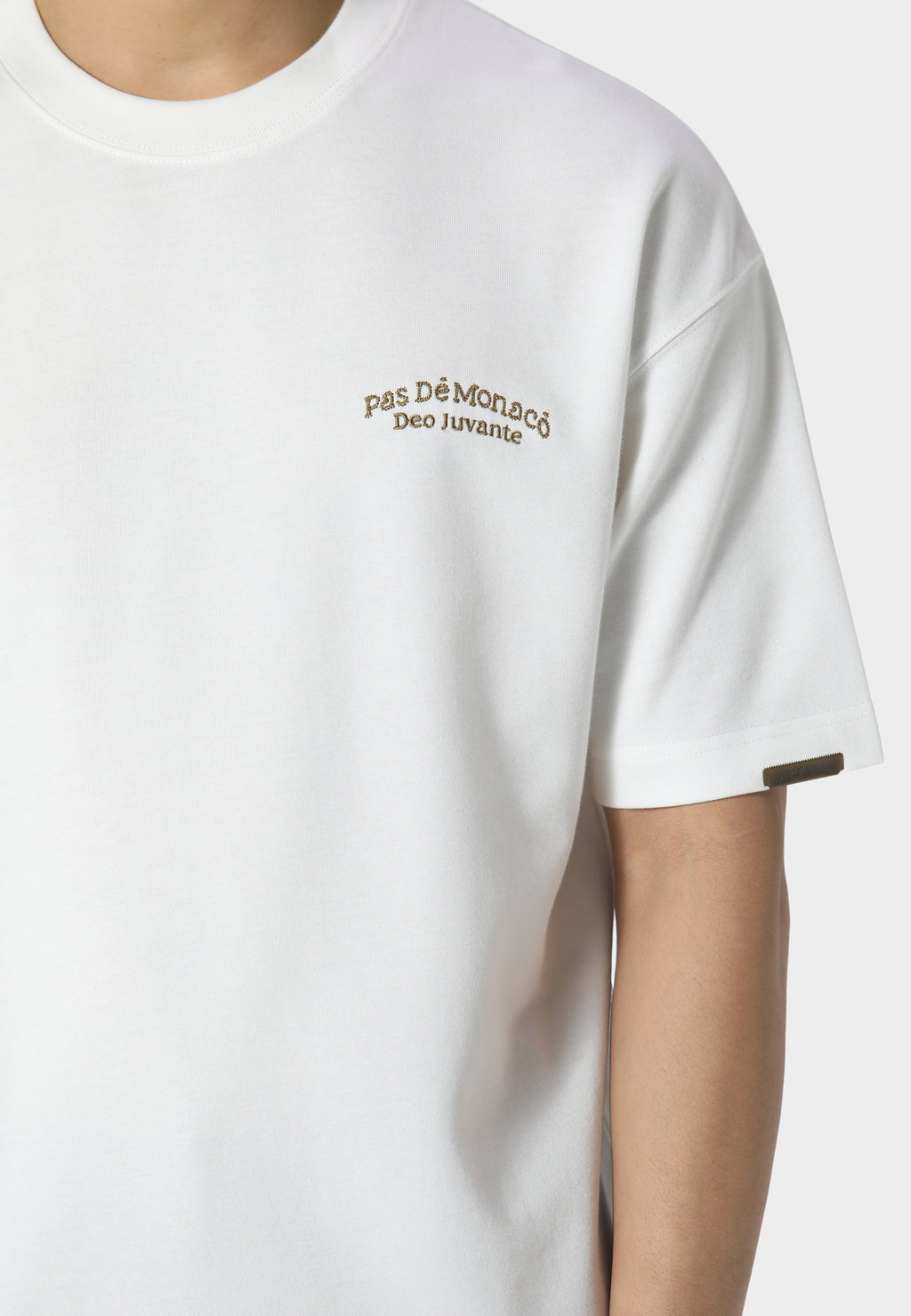 Serif Off White T-Shirt