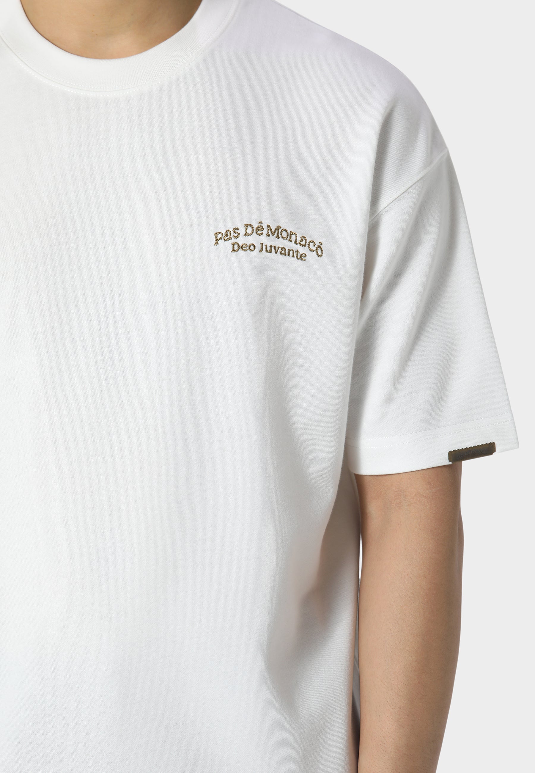 Serif Off White T-Shirt