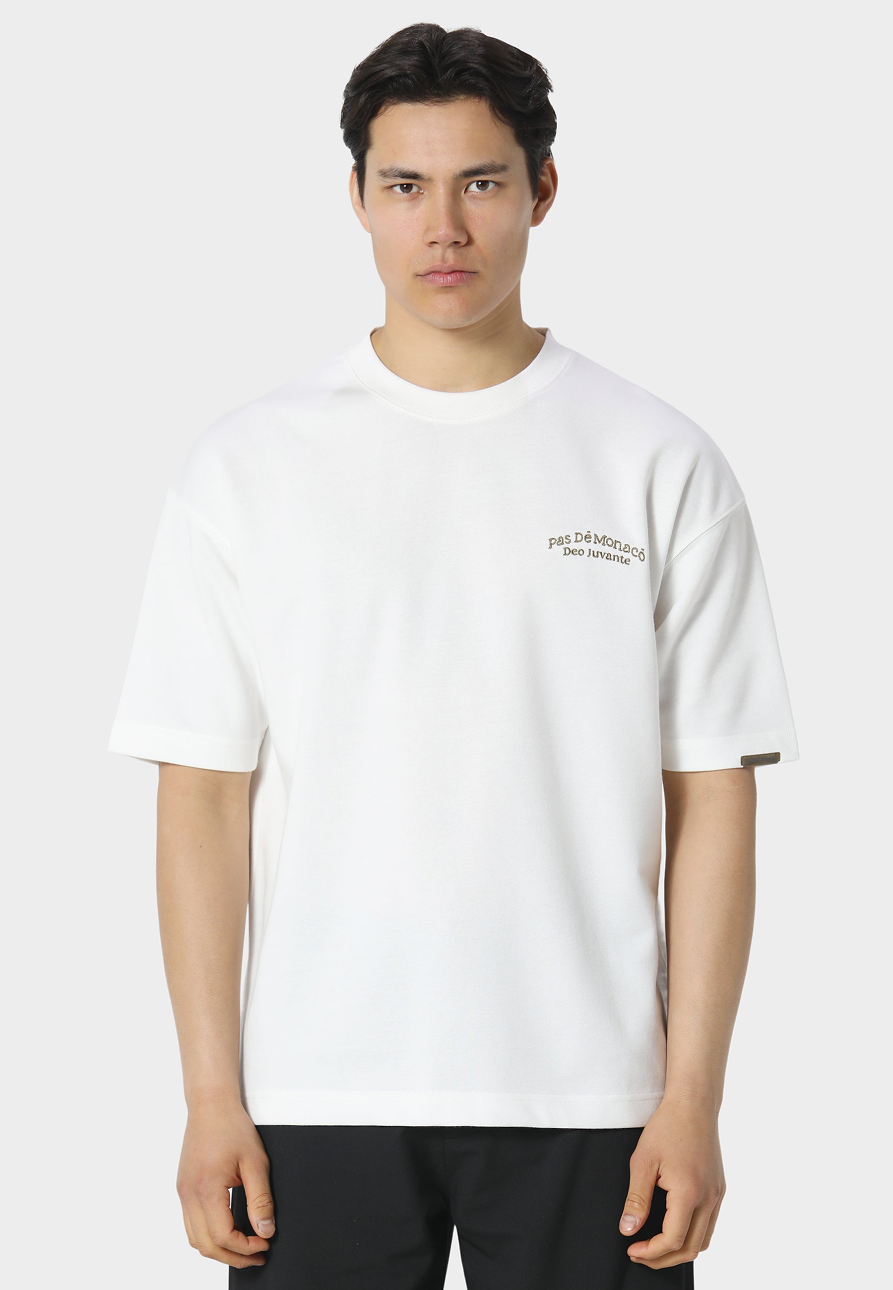 Serif Off White T-Shirt