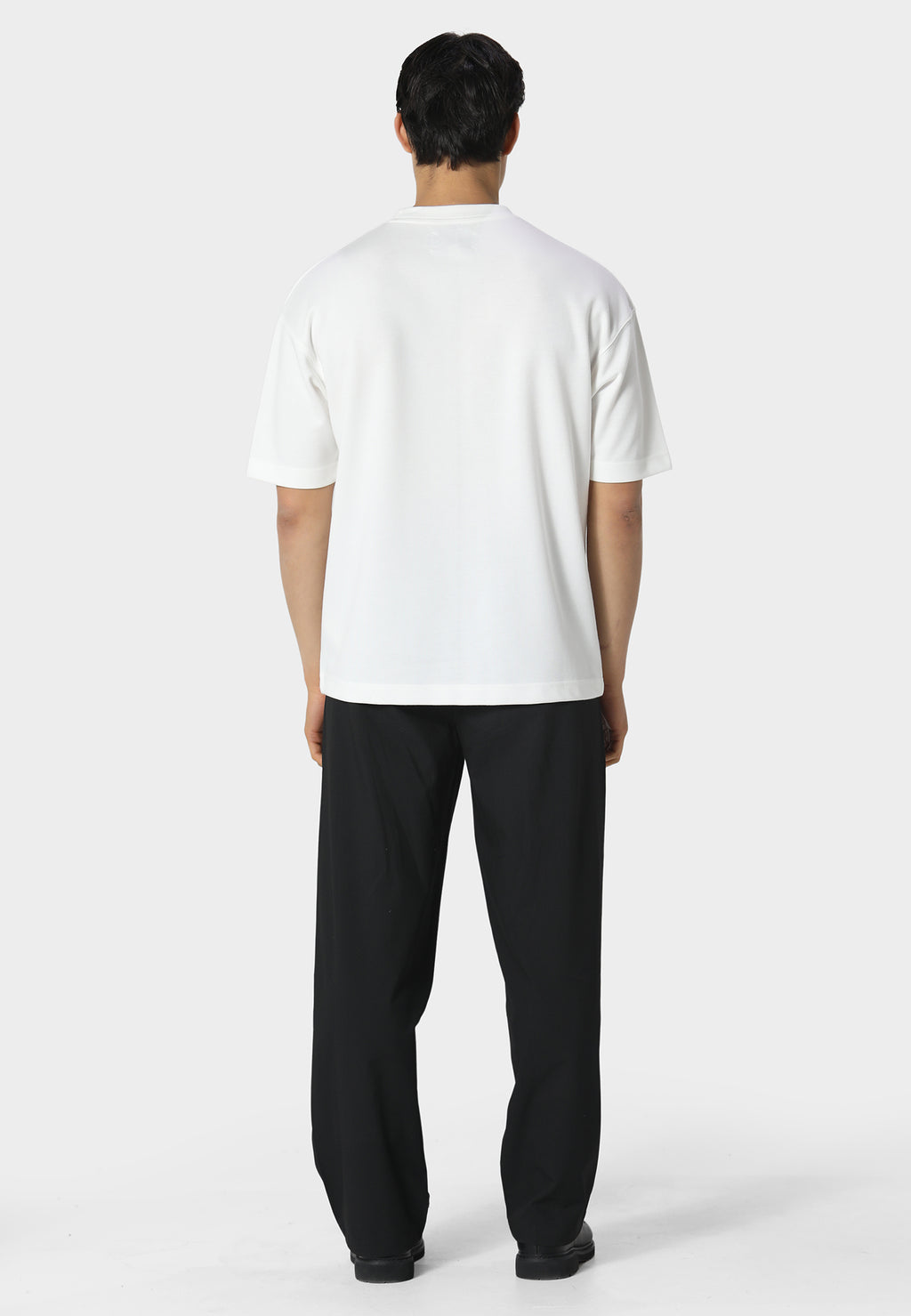 Serif Off White T-Shirt
