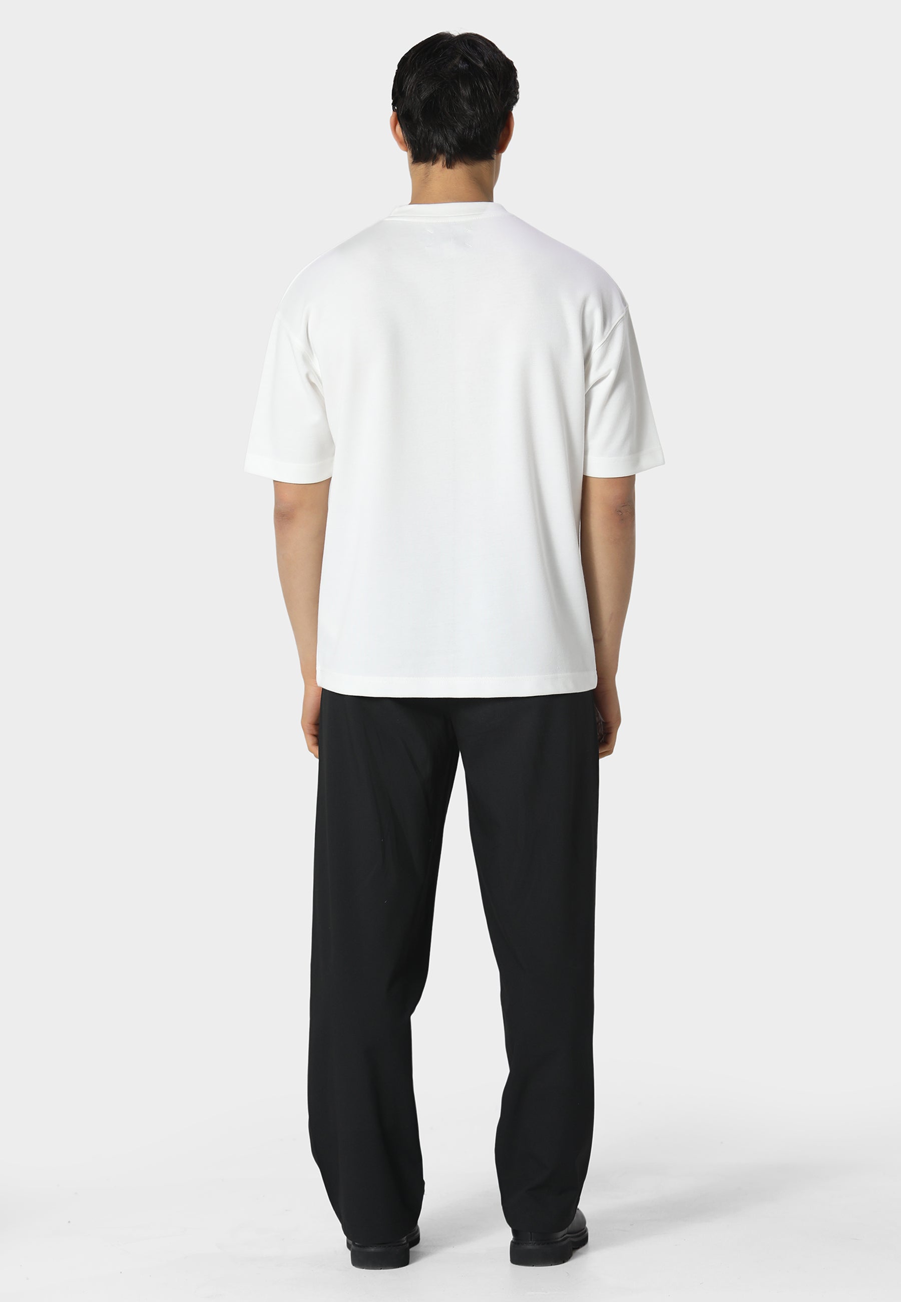Serif Off White T-Shirt