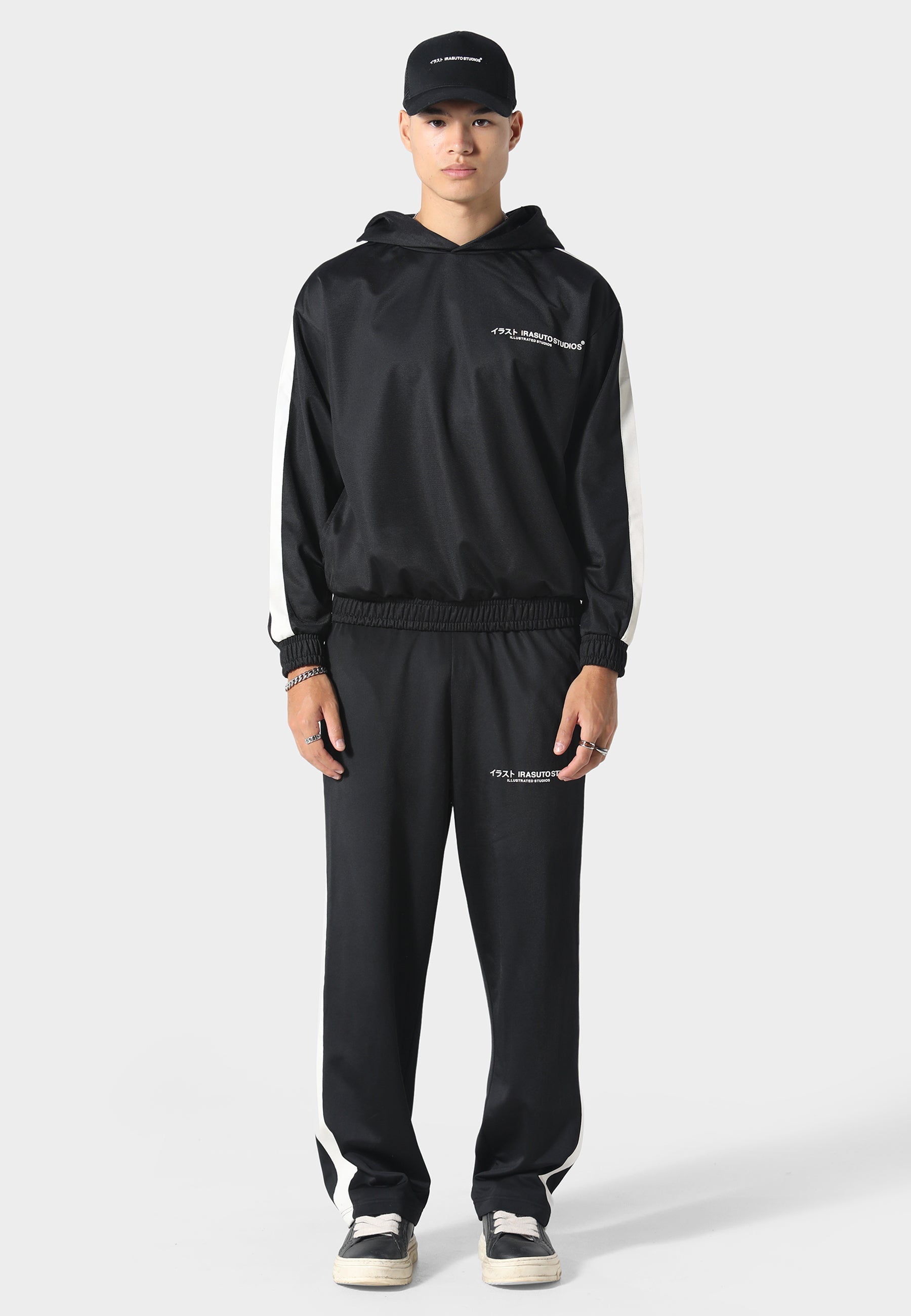 Tricote Black Hoodie