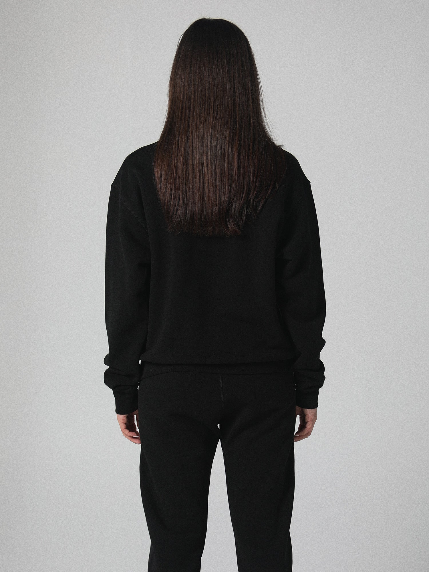 World Crewneck in Black