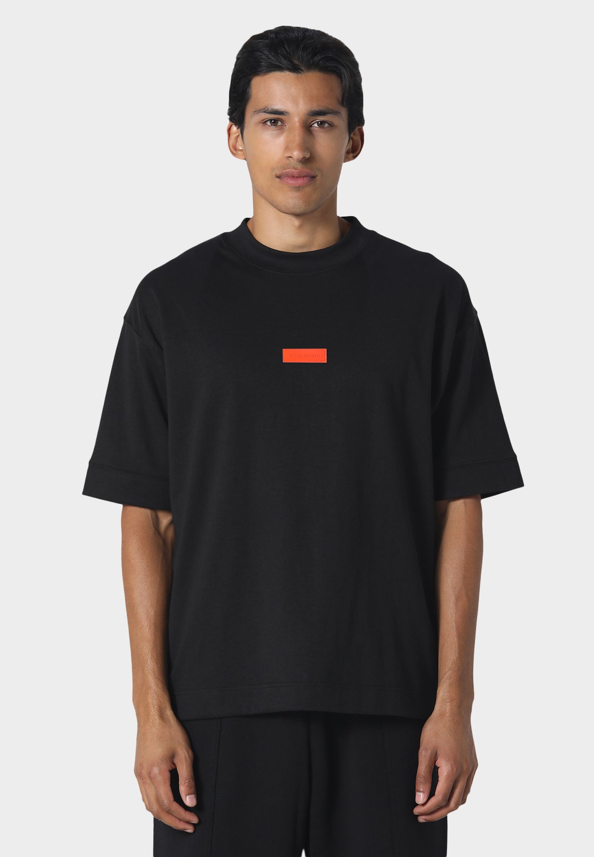 Yuhi T-Shirt Black