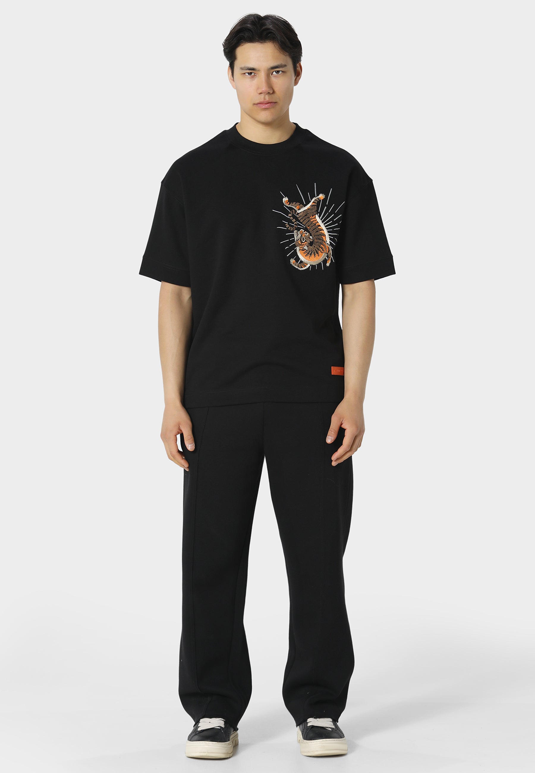 Tora Black T-Shirt